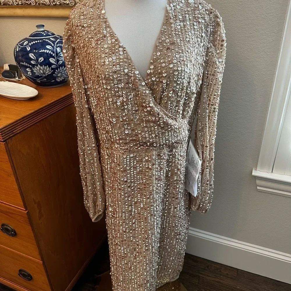 MAC DUGGAL DRESS 10764CL - Picture 4 of 9